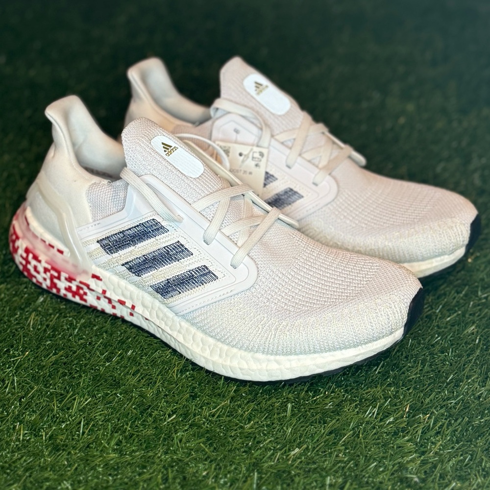 72 Hour Sale: Adidas UltraBoost 20 Sz 10.5 Men